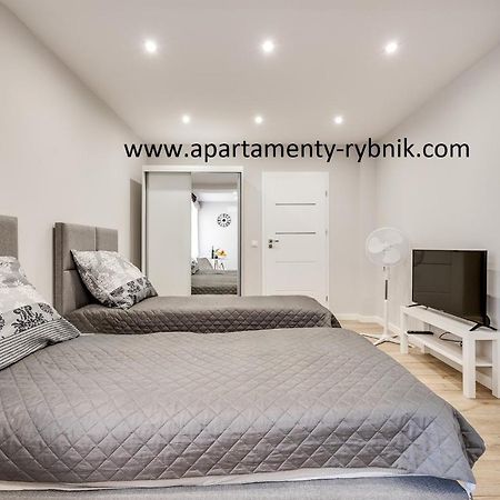 Central Platinum Apartments 30 Rybnik  Bagian luar foto